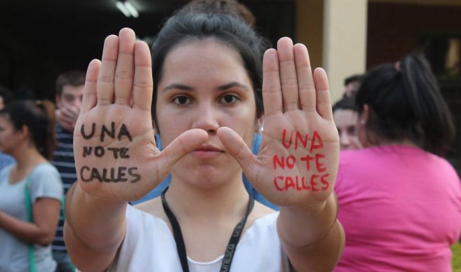 una